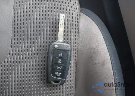 2019 Hyundai Santa Fe Se z USA, uszkodzony, nr VIN 5NMS2CAD0KH034691